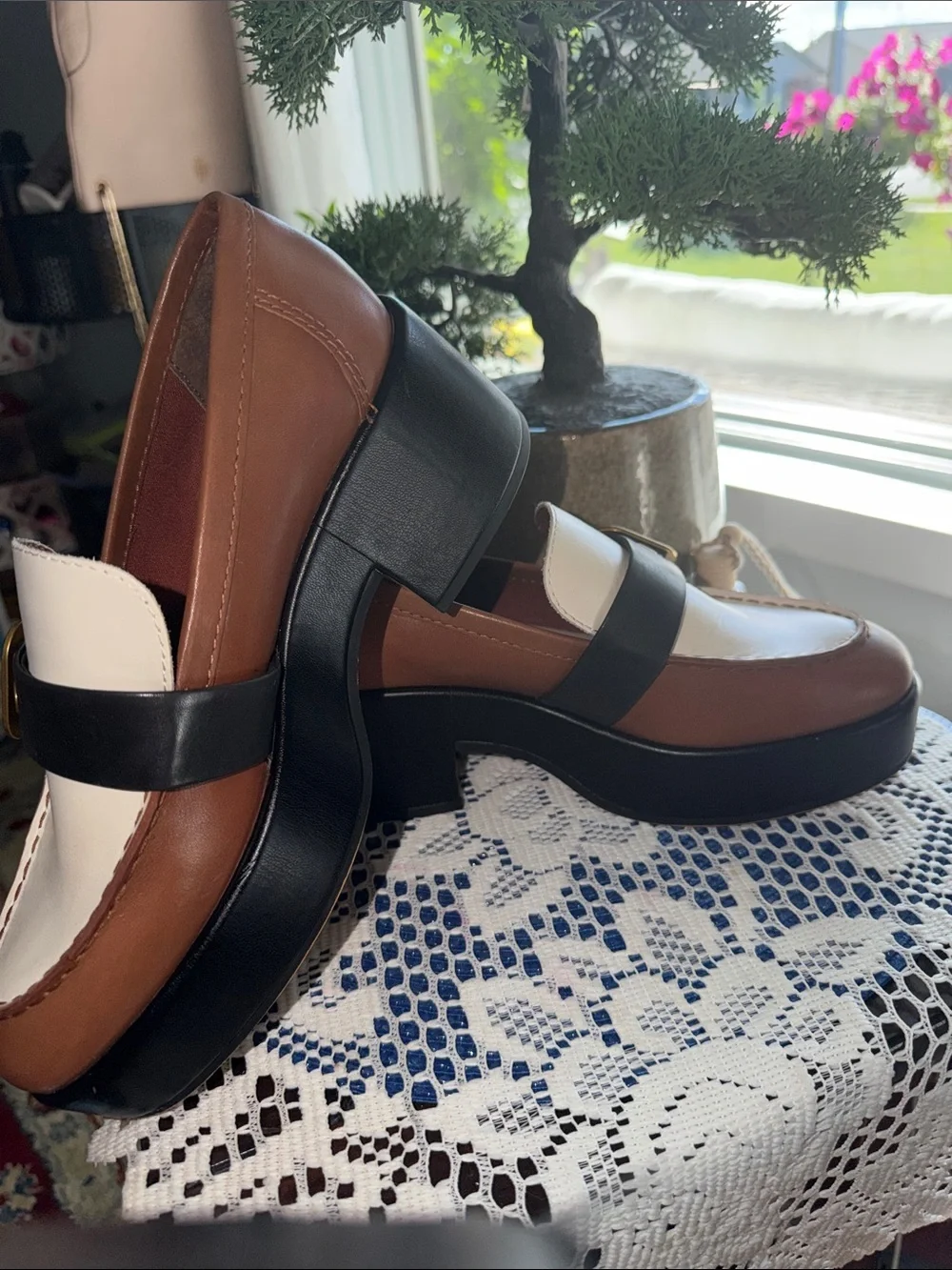 Dolce Vita White, Brown and Black Leather Buckle Loafers